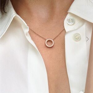 Pandora Logo Pave Circle collier necklace 14k rose gold plating